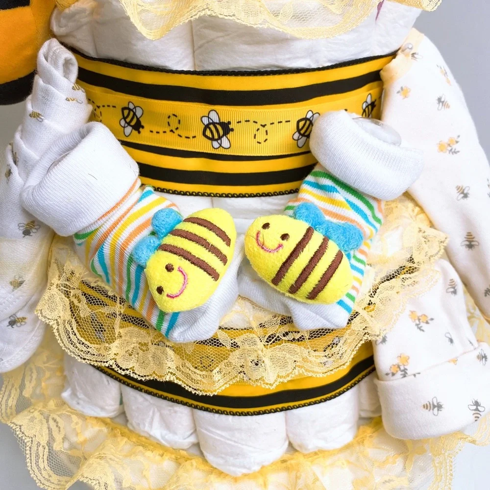 Bee Diaper Cake, Bee Baby Shower Gift